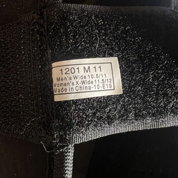 Apex Diabetic Shoes Mens 11 Wide Mary Jane Slip On Ambulator Black Hook Loop - Picture 6 of 6